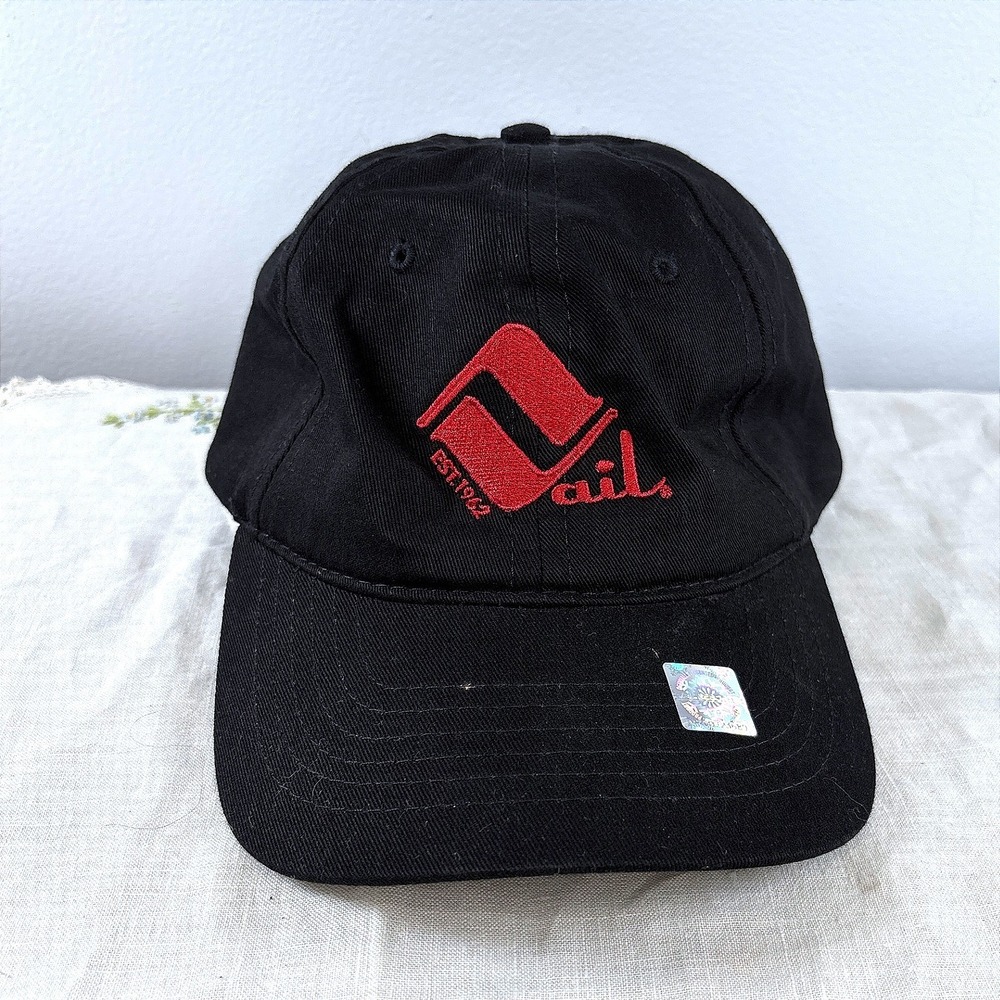 Crazy Shirts Vail Colorado Retro Red Cresting Black Cotton Baseball Hat NWT